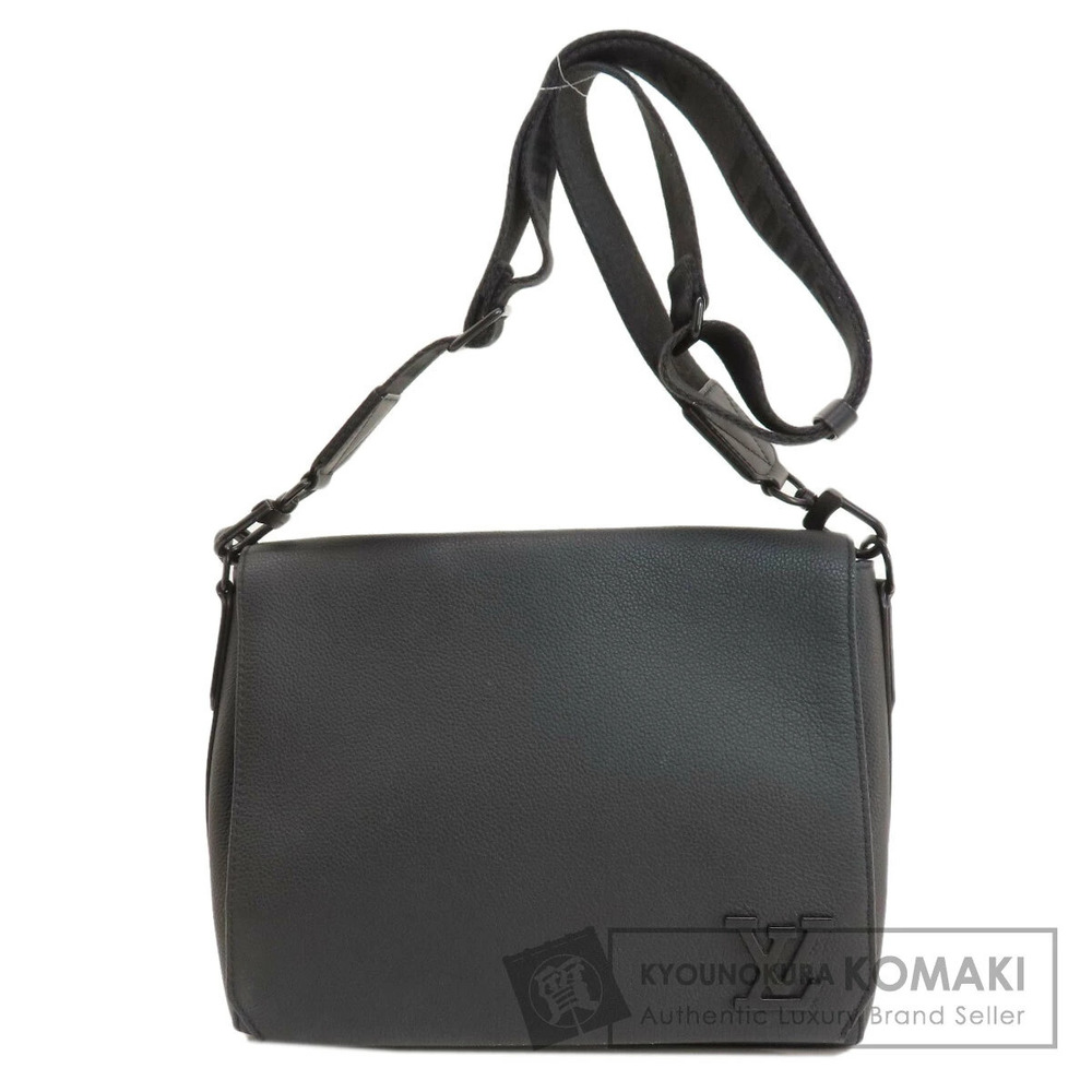 Louis Vuitton Takeoff Messenger Shoulder Bag Grained Calf Leather